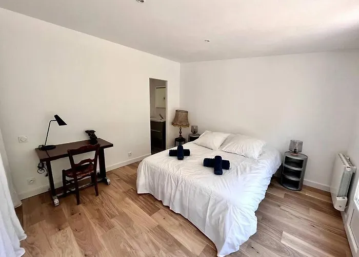 Superbe Avec Piscine A 10 Min Du Centre Villa *