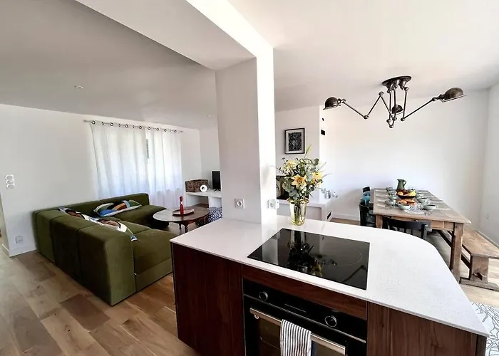 Superbe Avec Piscine A 10 Min Du Centre La Rochelle (Charente-Maritime)